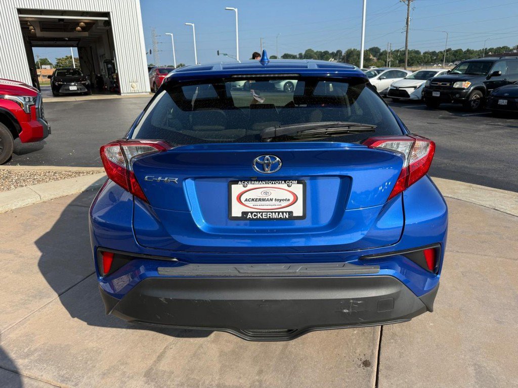 Certified 2019 Toyota C-HR XLE FWD image 8