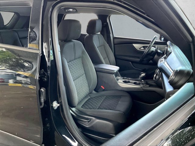Certified 2019 Chevrolet Blazer L FWD image 7