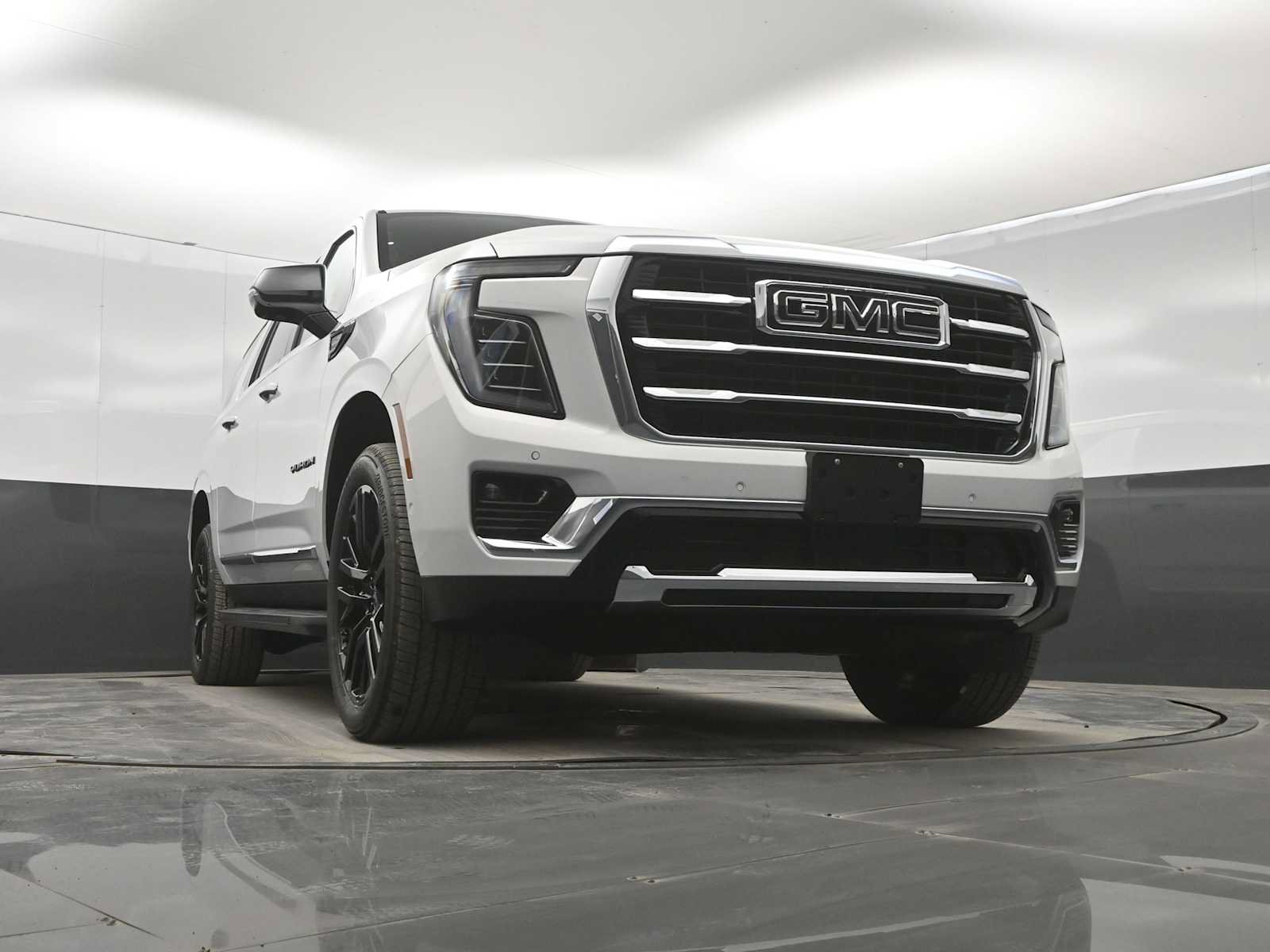 New 2026 GMC Yukon XL Elevation w/ LPO, Elevation Black Package AWD/4WD image 32