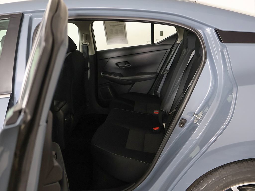Used 2024 Nissan Sentra SV w/ Trunk Package FWD image 28