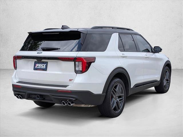 Used 2025 Ford Explorer ST AWD/4WD image 5