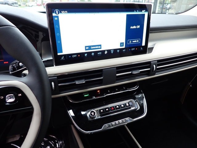 New 2026 Lincoln Corsair Premiere AWD/4WD image 22