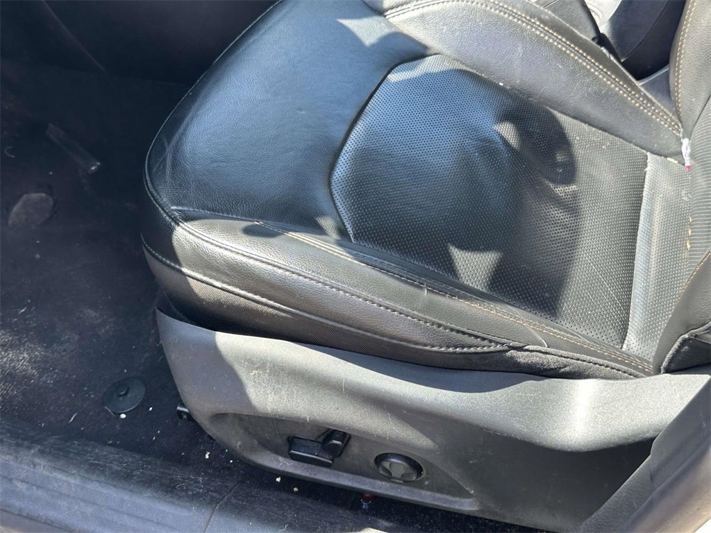 Used 2019 Jeep Compass Limited image 19