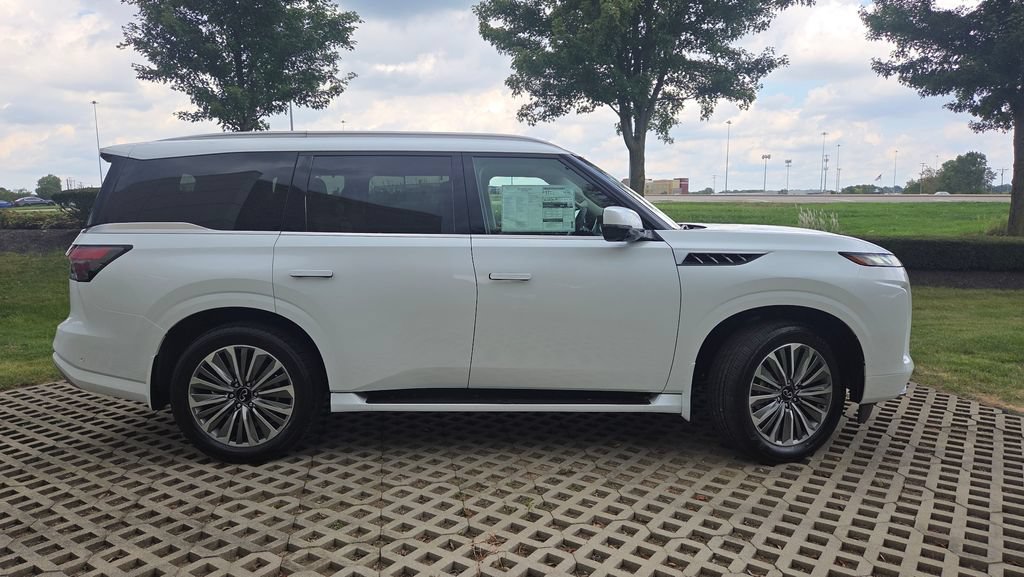 New 2027 INFINITI QX80 Luxe w/ Cargo Package AWD/4WD image 11