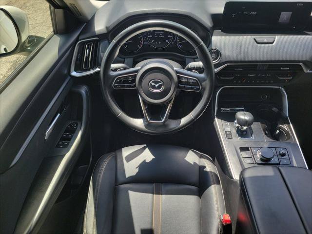 Used 2024 MAZDA CX-90 3.3 Turbo w/ Select Package AWD/4WD image 10