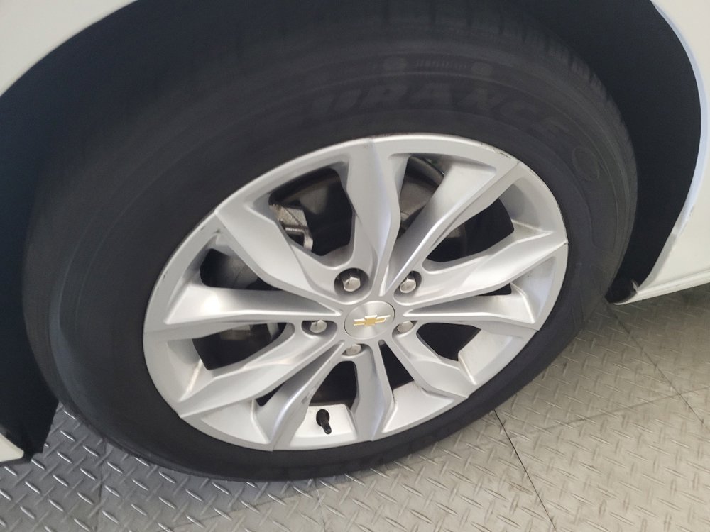 Used 2024 Chevrolet Malibu LT image 31