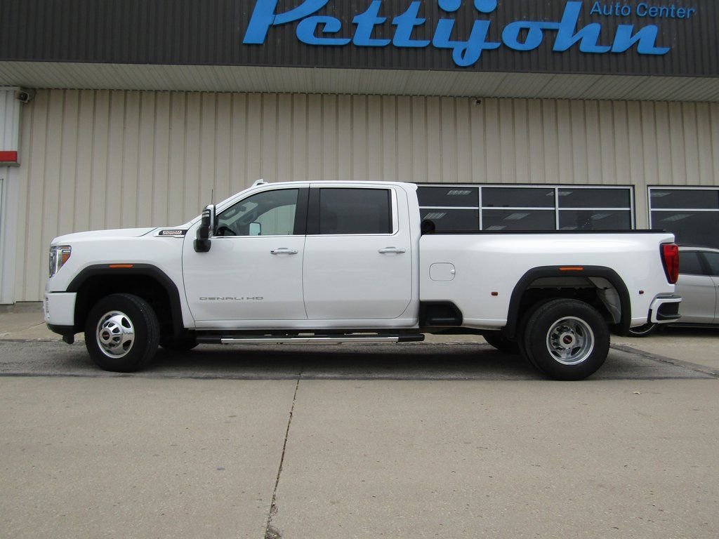 Used 2023 GMC Sierra 3500 Denali w/ Denali Ultimate Package image 11