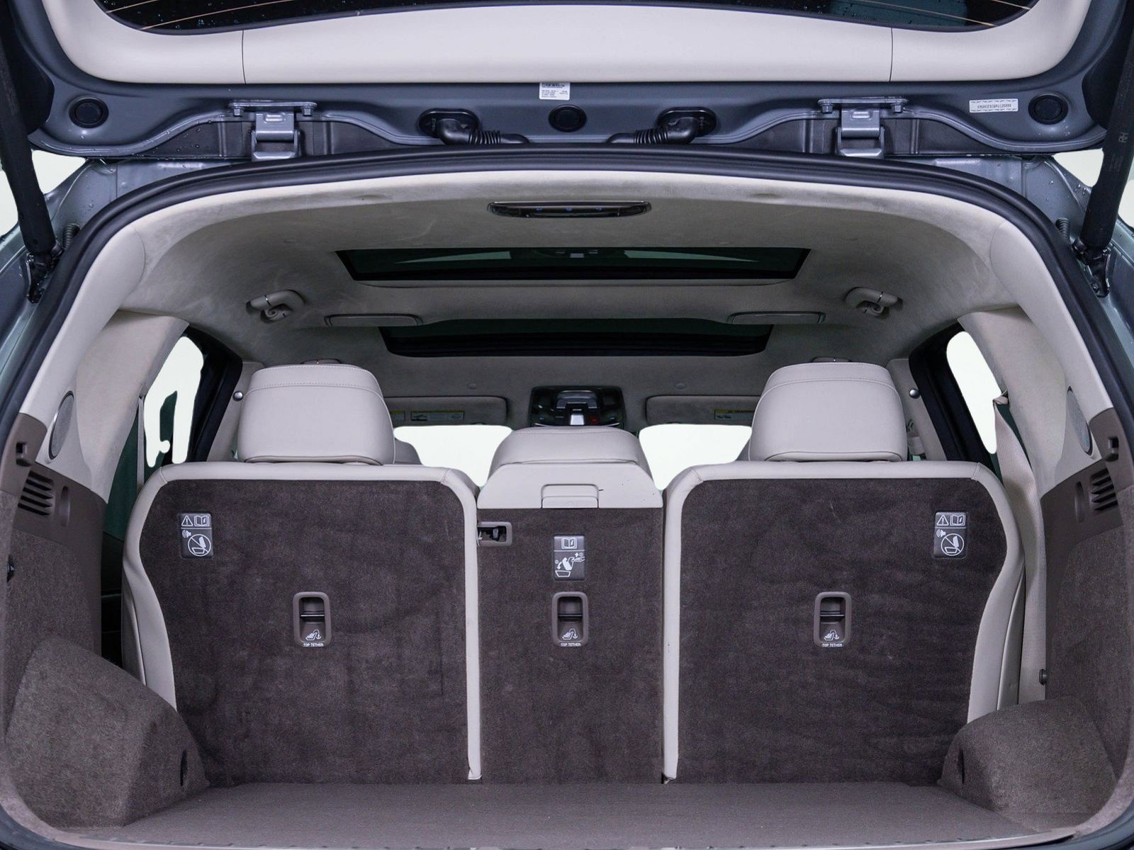 Used 2023 Genesis GV80 3.5T w/ Prestige Matte Package image 8