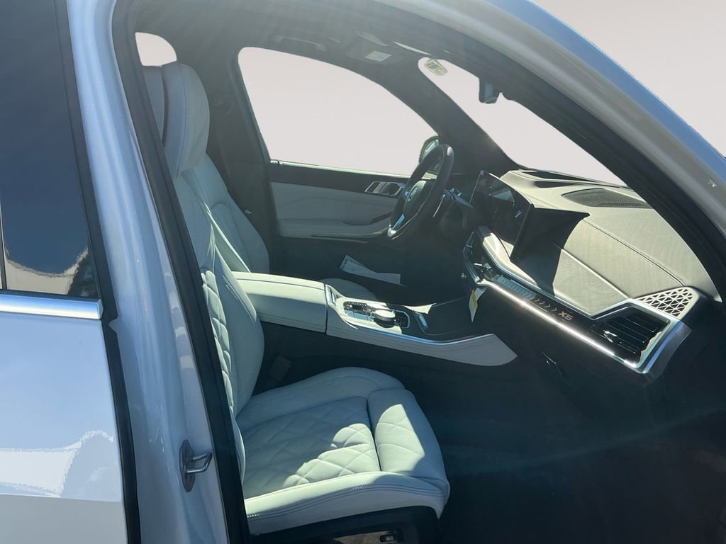 New 2026 BMW X5 xDrive40i image 15