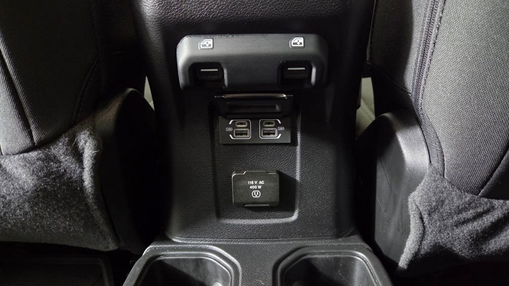 Used 2022 Jeep Gladiator Willys image 30