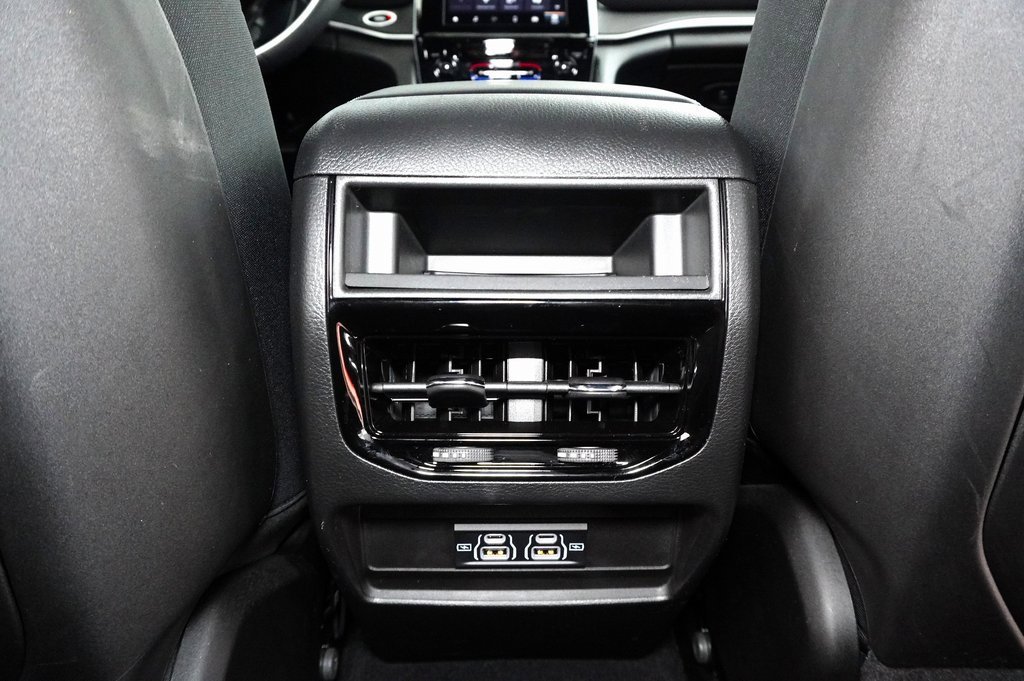 Used 2024 Jeep Grand Cherokee Laredo X w/ Trailer Tow Package image 24