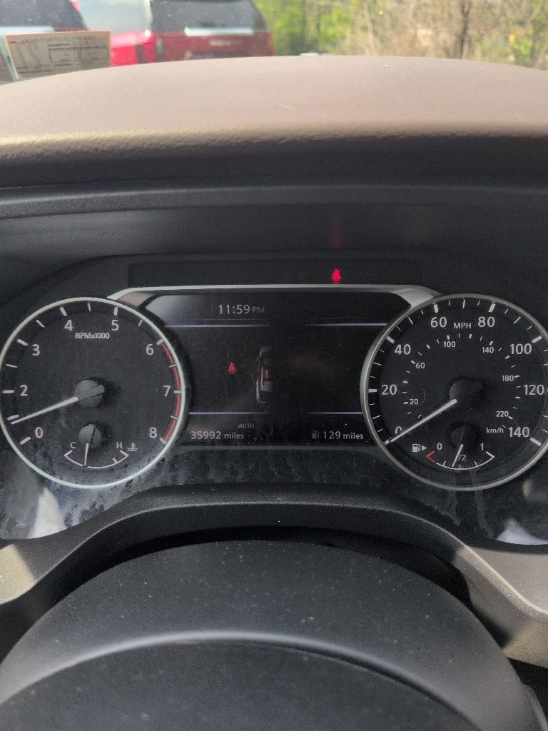 Used 2023 Nissan Rogue SV AWD/4WD image 36