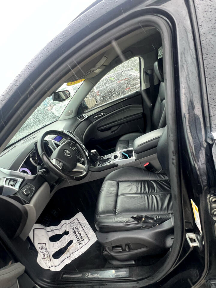 Used 2011 Cadillac SRX Base image 9
