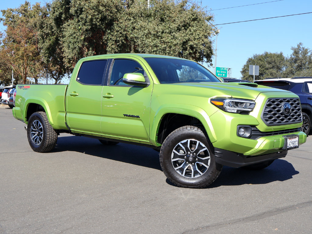Used 2023 Toyota Tacoma TRD Sport AWD/4WD image 6
