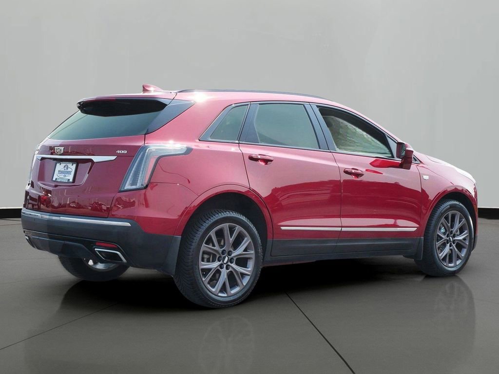 Used 2020 Cadillac XT5 Sportv w/ LPO, Floor Liner Package image 3