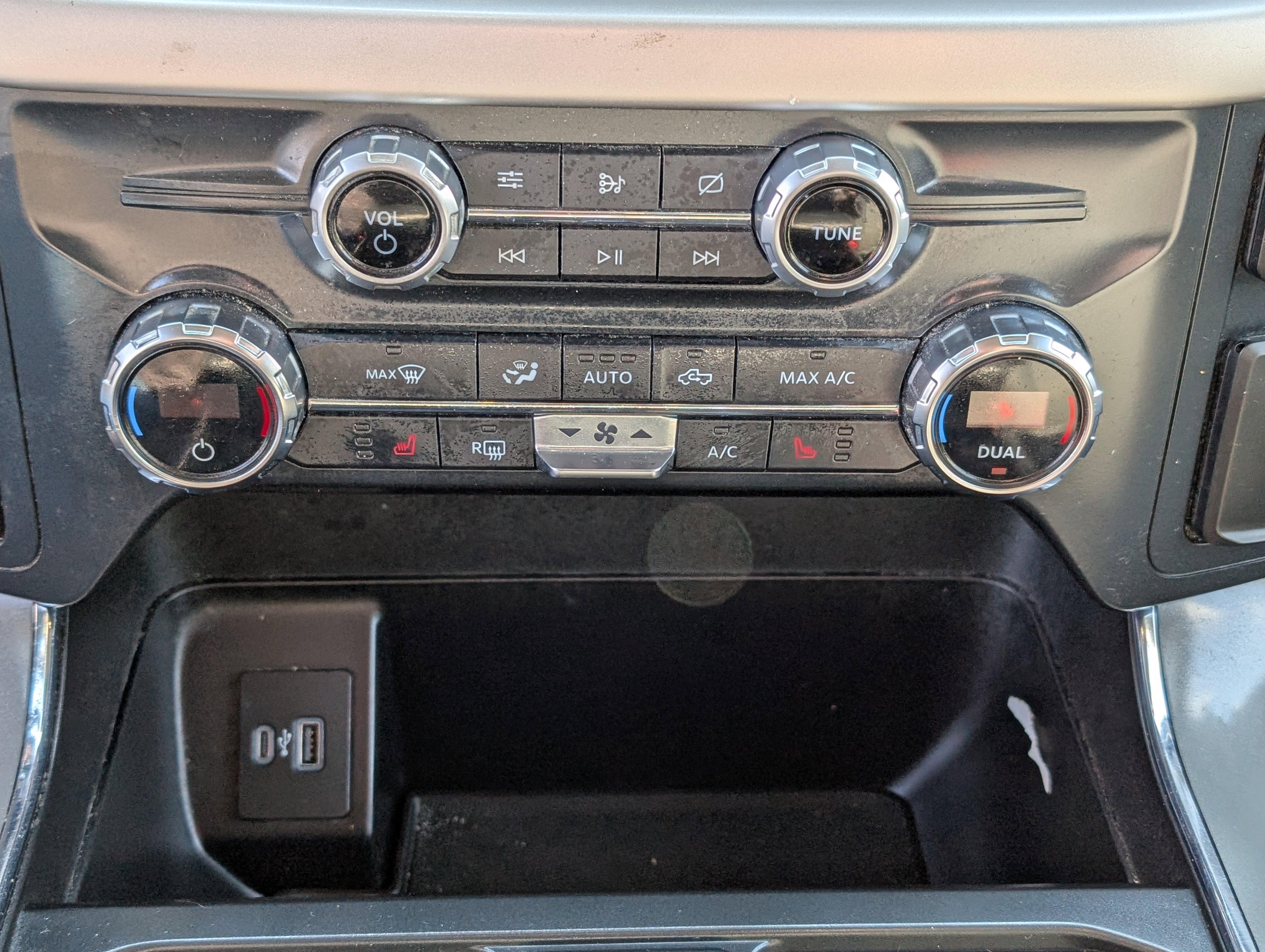 Certified 2021 Ford F150 XLT w/ Equipment Group 302A High image 26