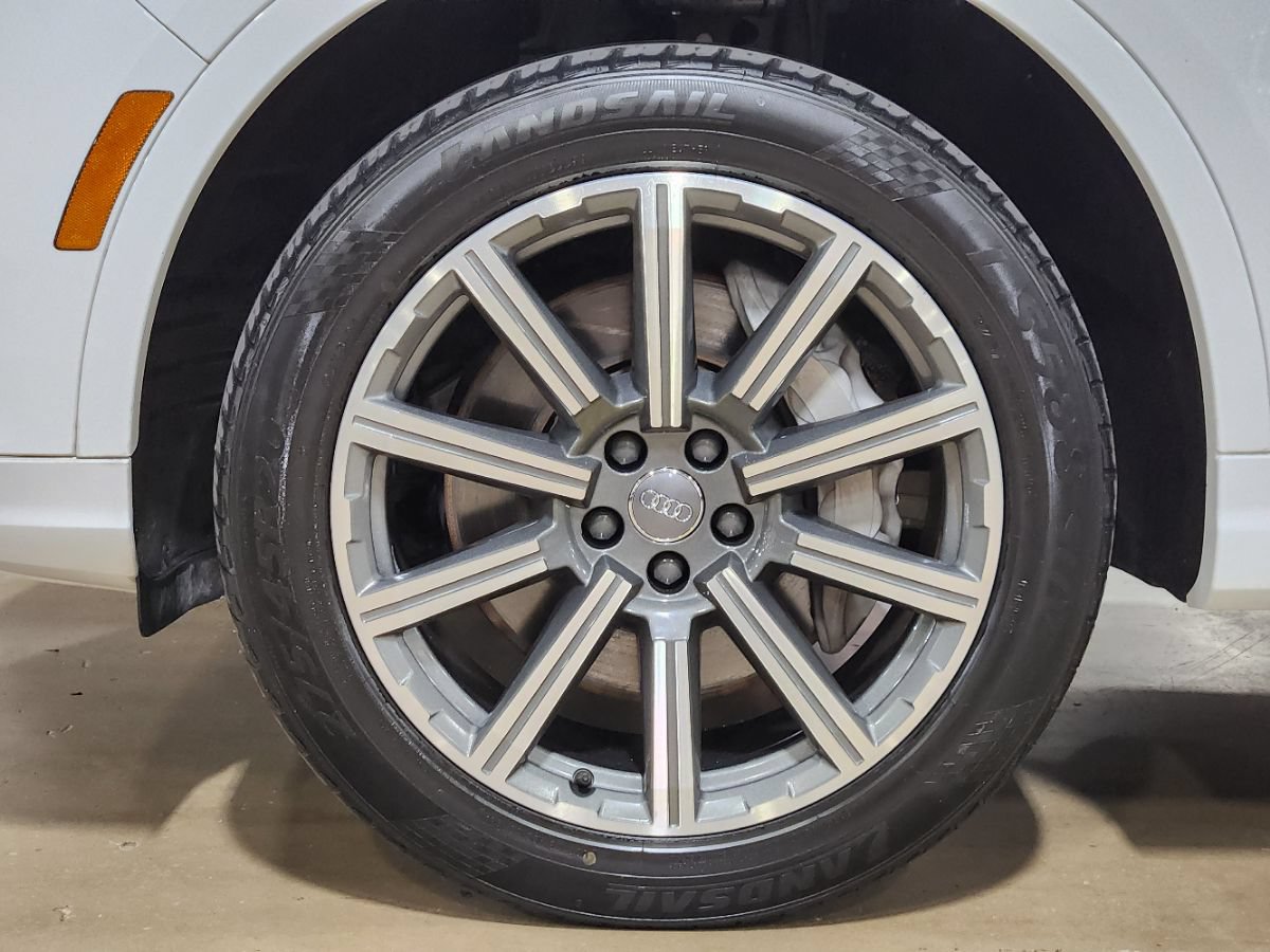 Used 2019 Audi Q7 2.0T Premium Plus AWD/4WD image 26