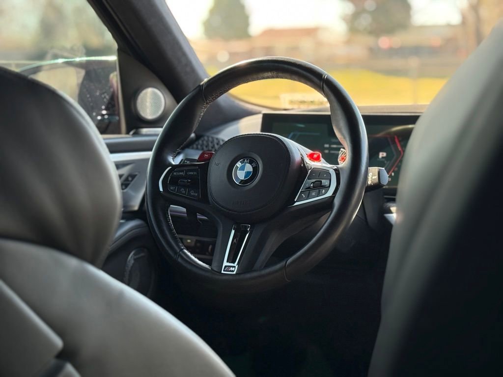 Used 2023 BMW XM image 13