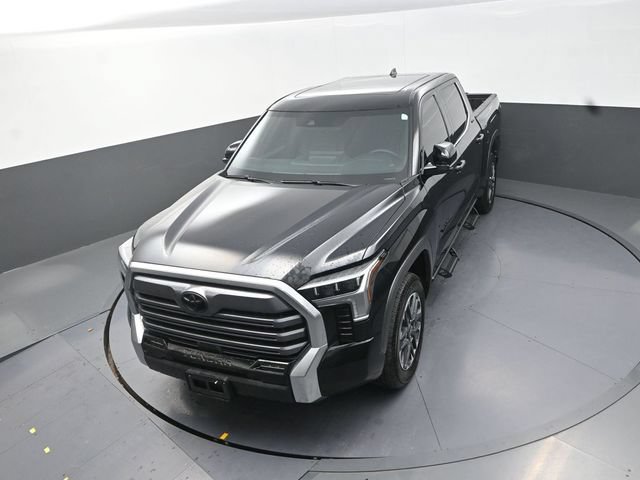 Used 2025 Toyota Tundra Limited AWD/4WD image 14