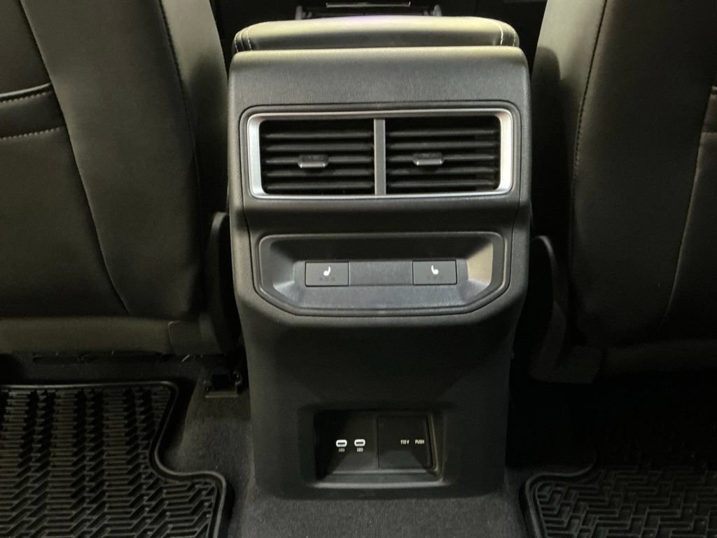 Used 2024 Volkswagen Atlas Cross Sport SEL Premium R-Line AWD/4WD image 27