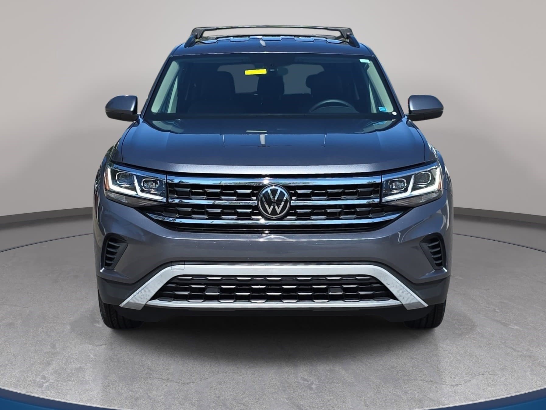 Used 2023 Volkswagen Atlas SE image 2