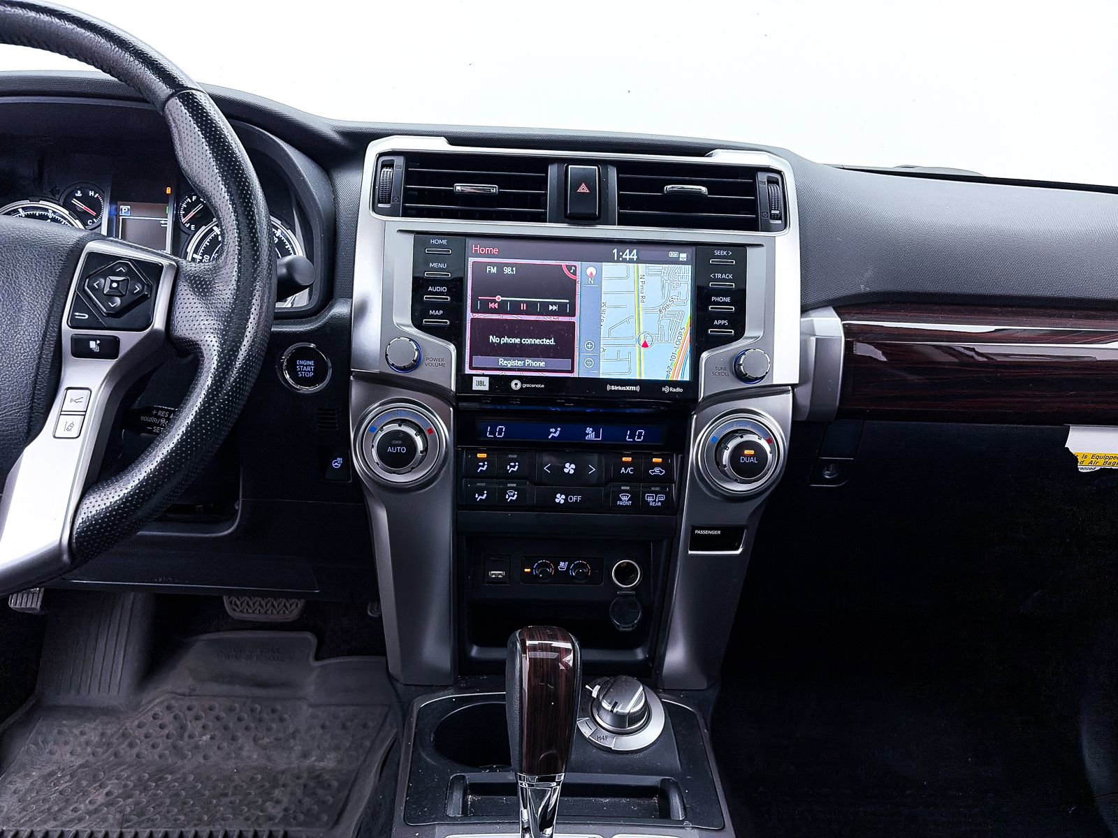 Used 2024 Toyota 4Runner Limited AWD/4WD image 9