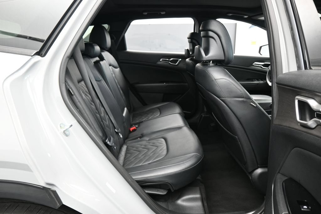 Used 2024 Kia Sportage X-Line w/ X-Line Premium Package AWD/4WD image 40