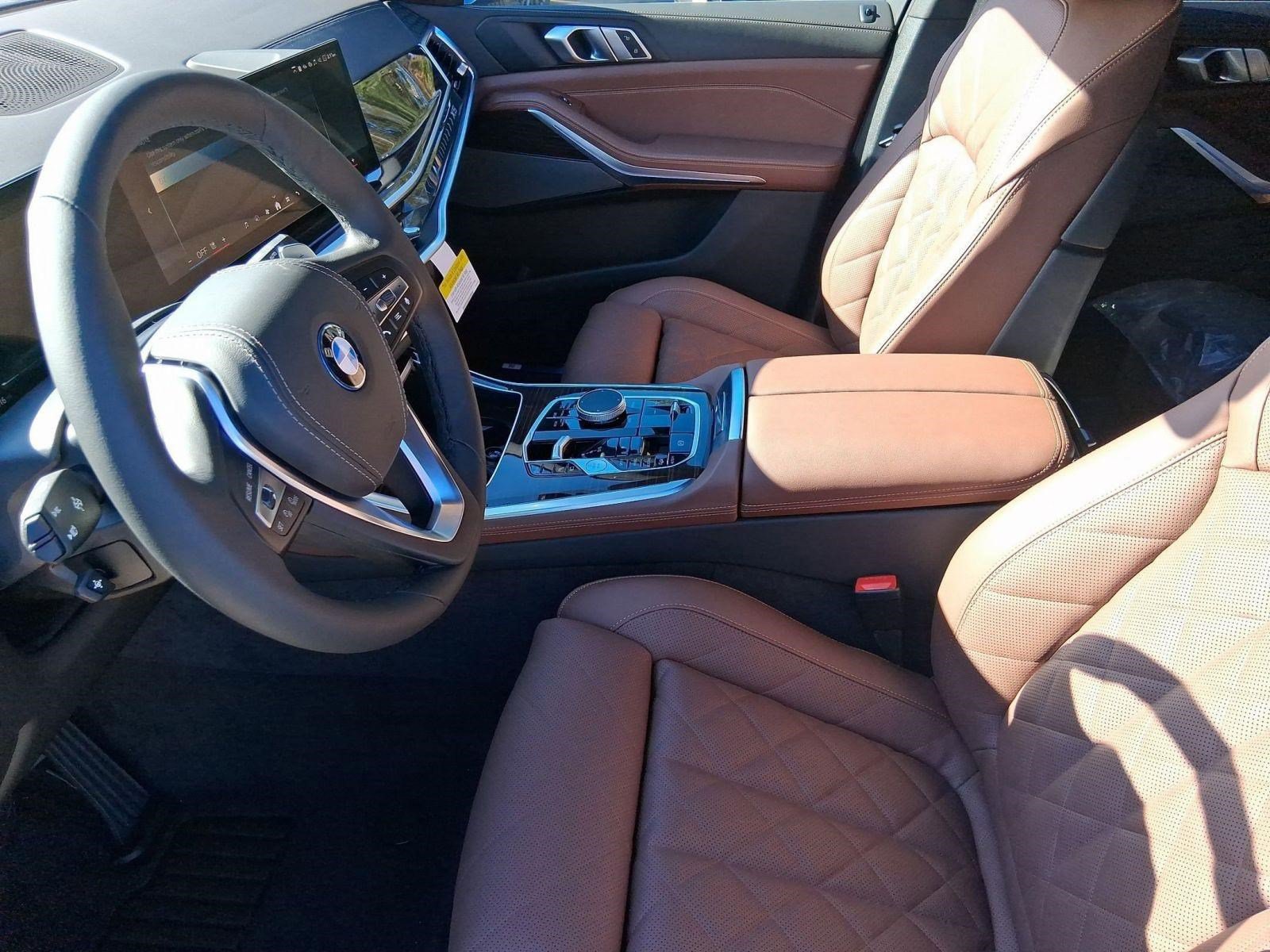Used 2026 BMW X5 xDrive50e w/ Climate Comfort Package AWD/4WD image 19