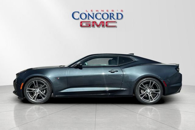 Used 2020 Chevrolet Camaro LT w/ RS Package image 7