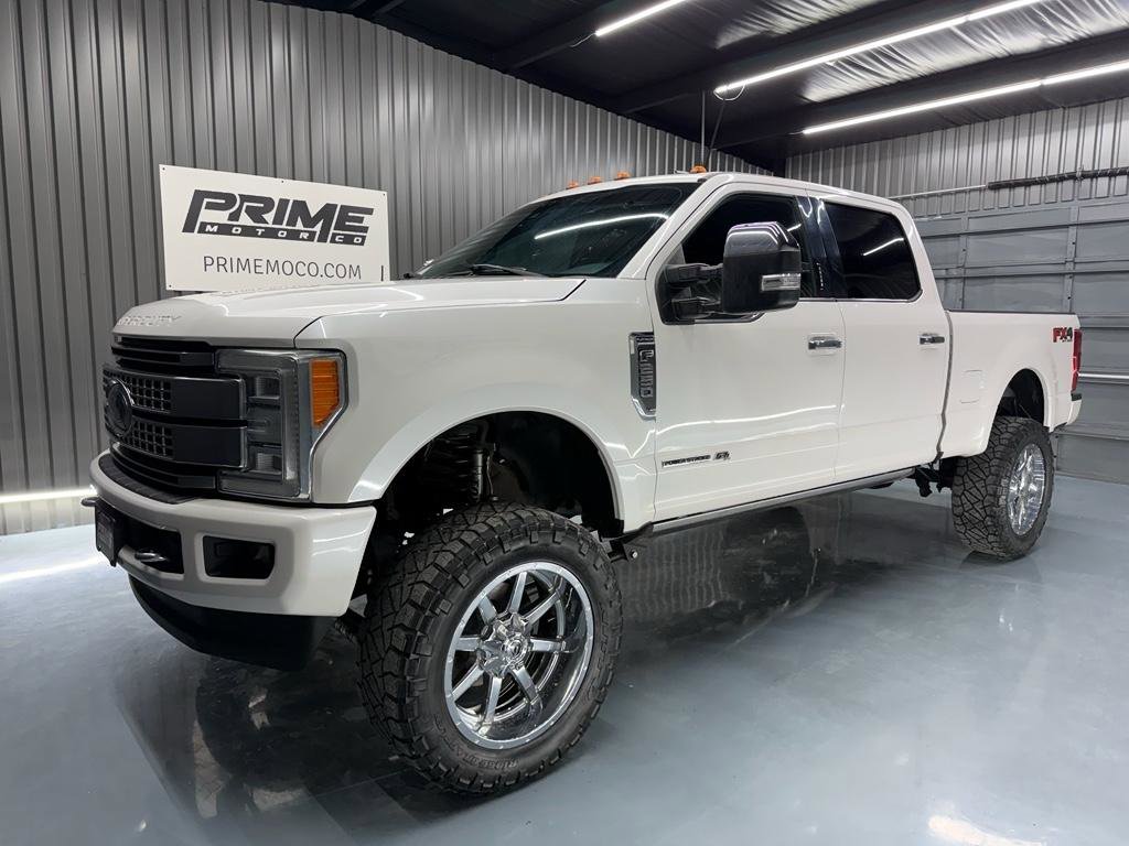 Used 2017 Ford F250 Platinum w/ FX4 Off-Road Package AWD/4WD image 1