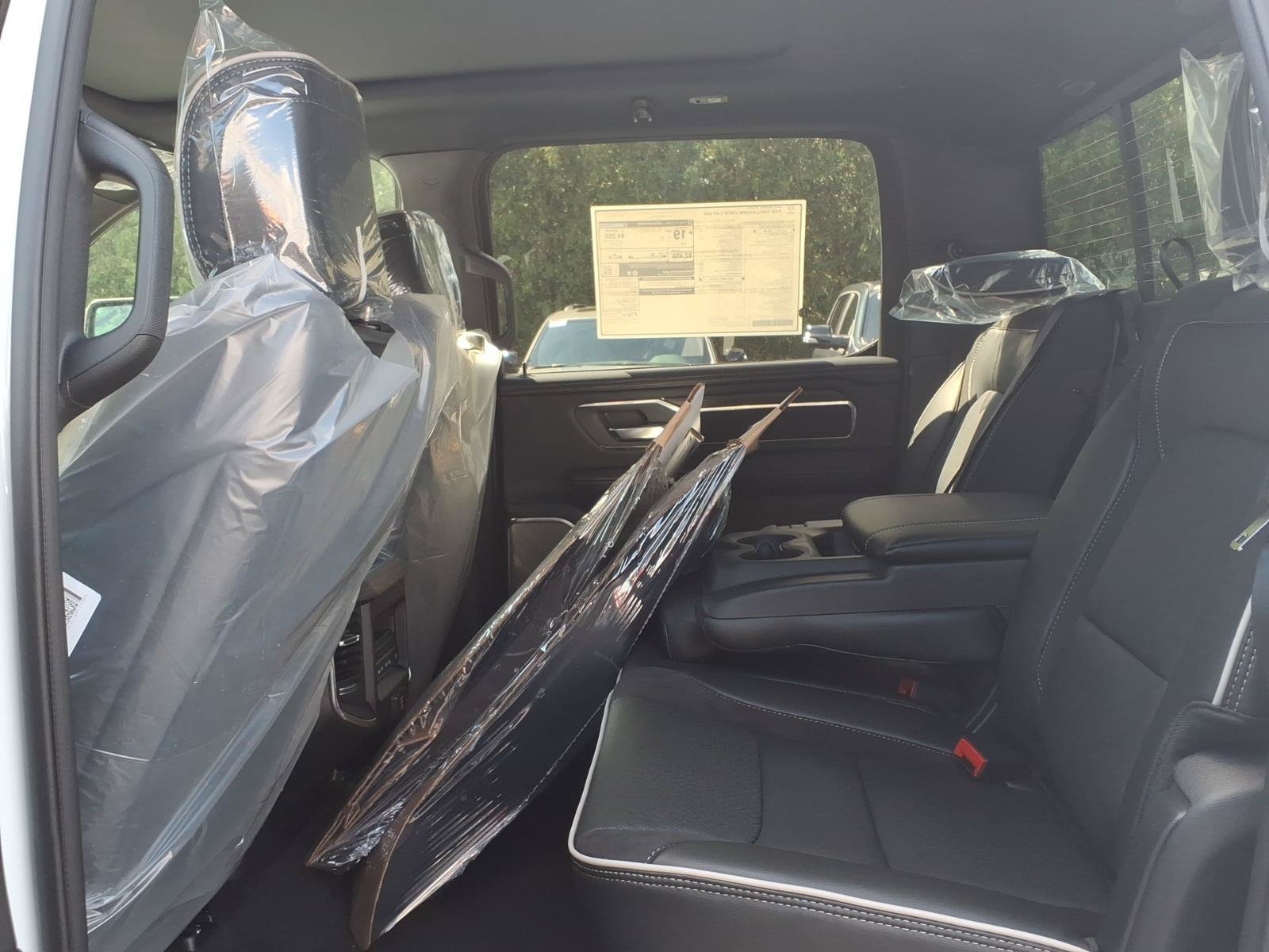 New 2027 RAM 1500 Laramie w/ Night Edition AWD/4WD image 7