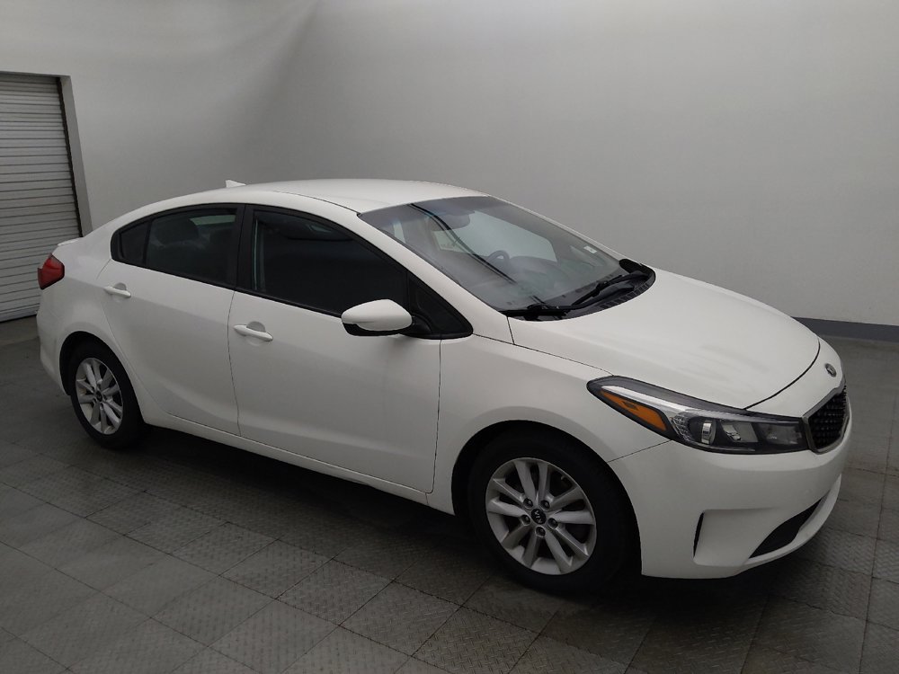 Used 2017 Kia Forte S FWD image 11