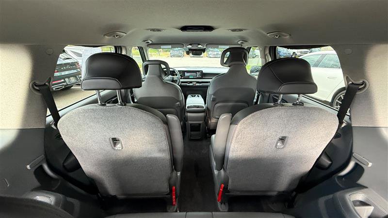 Used 2024 Kia EV9 Light Long Range image 38