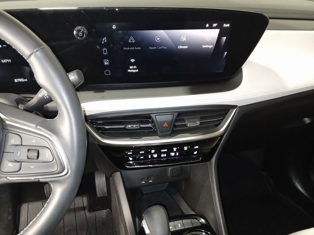 Used 2024 Buick Encore GX Avenir w/ Avenir Convenience Package image 18