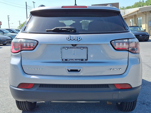 Used 2018 Jeep Compass Sport AWD/4WD image 5
