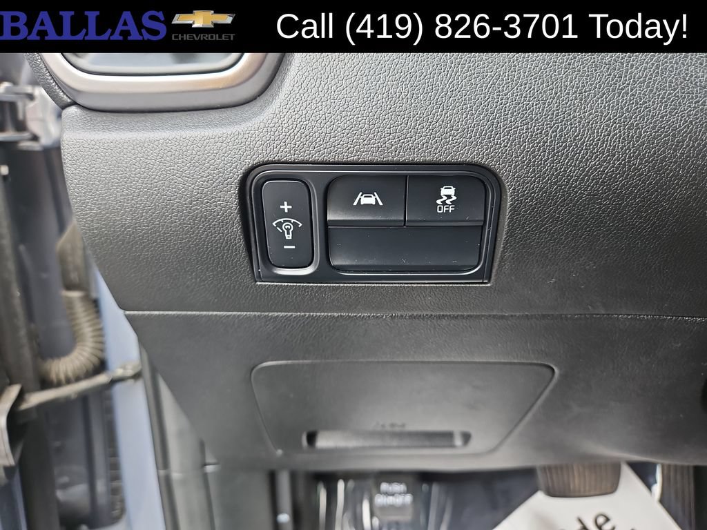 Used 2023 Kia Sorento LX AWD/4WD image 16