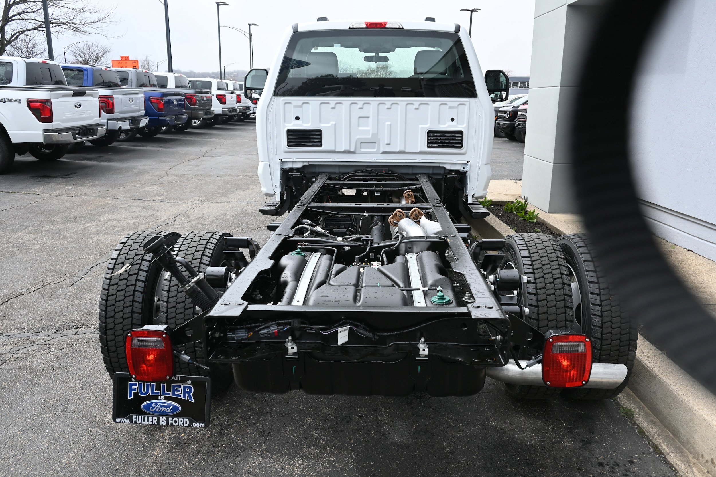 New 2026 Ford F550 2WD Regular Cab Super Duty image 4