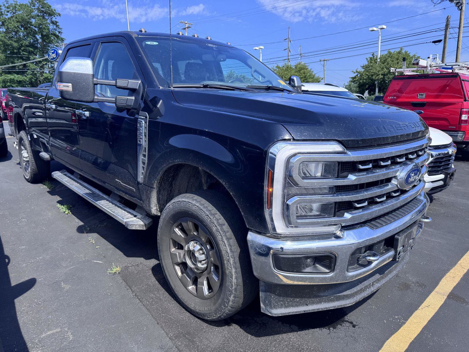 Used 2024 Ford F350 Lariat w/ Chrome Package AWD/4WD image 3
