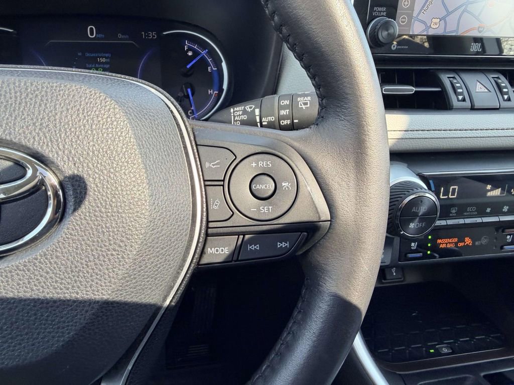 Certified 2020 Toyota RAV4 Limited image 7