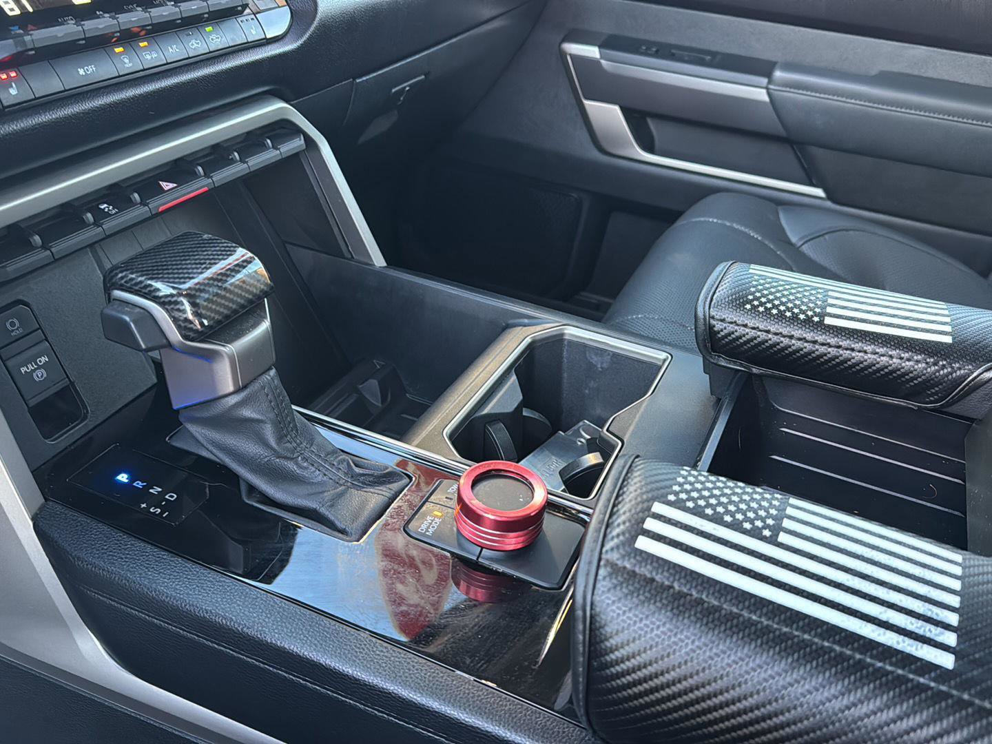 Used 2024 Toyota Tundra SR5 w/ SR5 Premium Package image 25