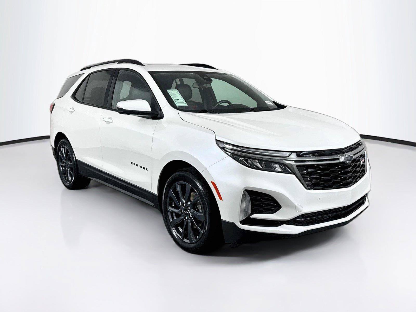 Used 2022 Chevrolet Equinox RS w/ RS Leather Package FWD image 10