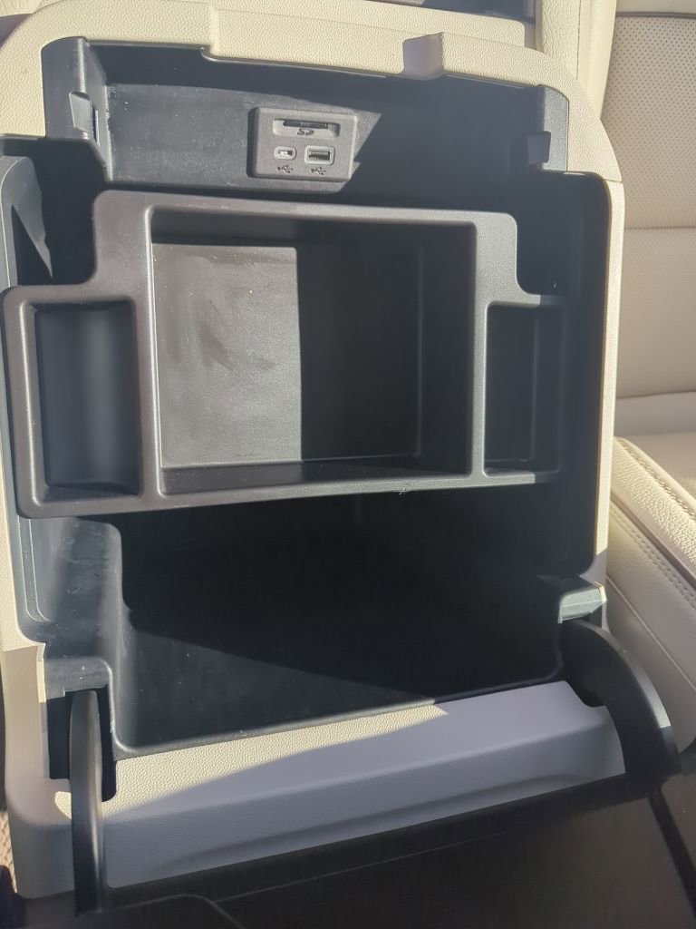 Used 2021 GMC Yukon Denali w/ Denali Premium Package image 32