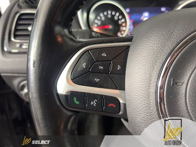 Used 2021 Jeep Compass Limited FWD image 17