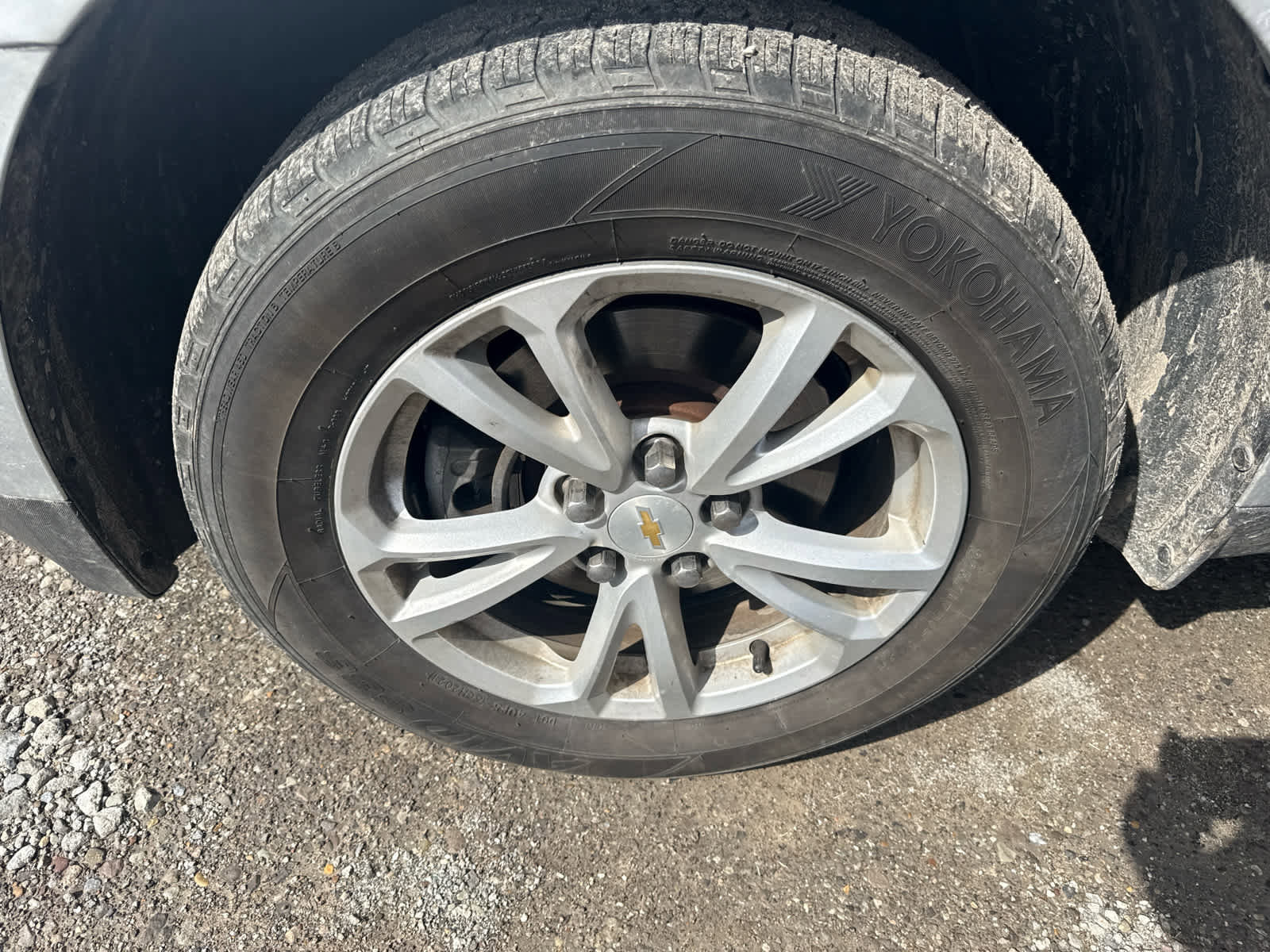 Used 2016 Chevrolet Equinox LT image 3