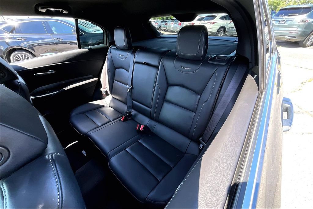 Used 2025 Cadillac XT4 Premium Luxury AWD/4WD image 34