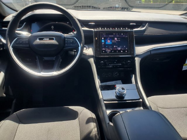New 2026 Jeep Grand Cherokee L 4WD image 16