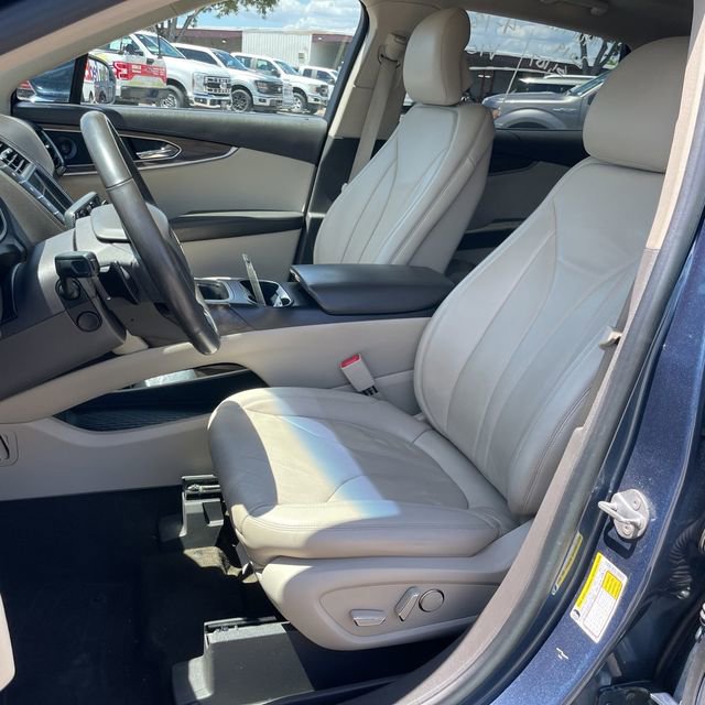 Used 2019 Lincoln Nautilus Reserve AWD/4WD image 12