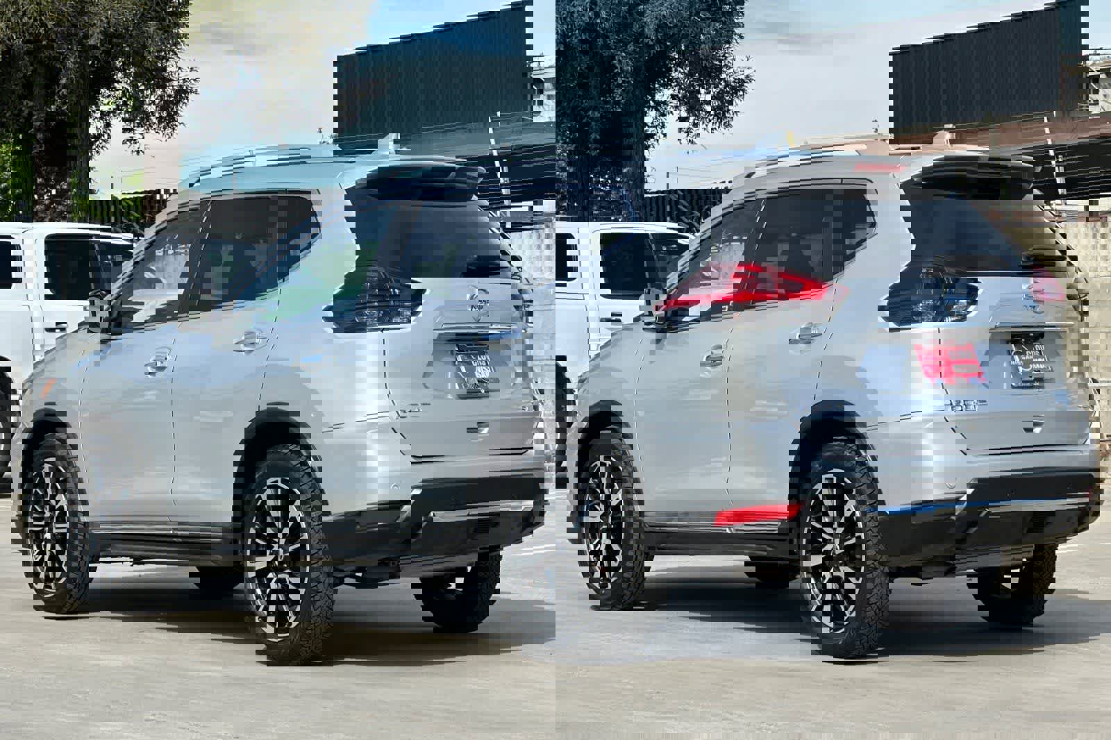 Used 2020 Nissan Rogue SL image 7