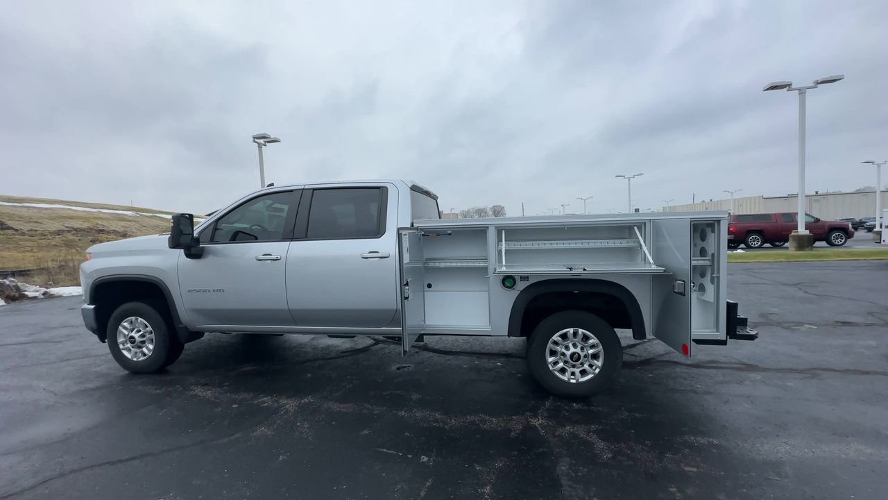 Used 2023 Chevrolet Silverado 2500 LT AWD/4WD image 5