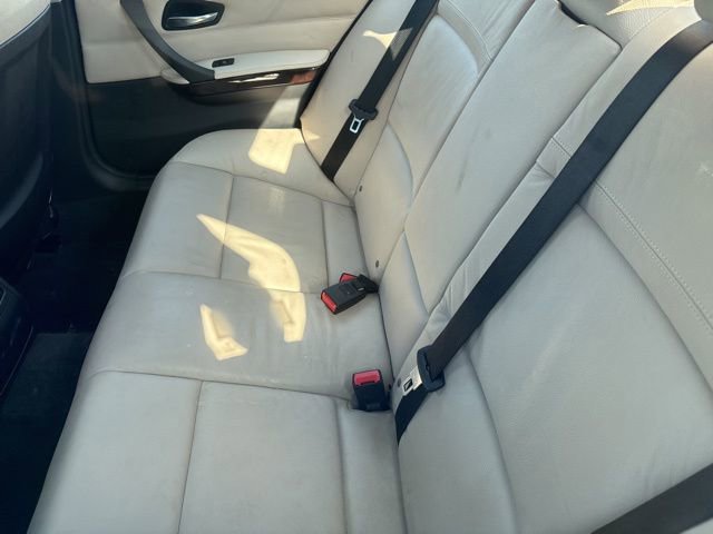 Used 2011 BMW 328i xDrive Sedan image 10